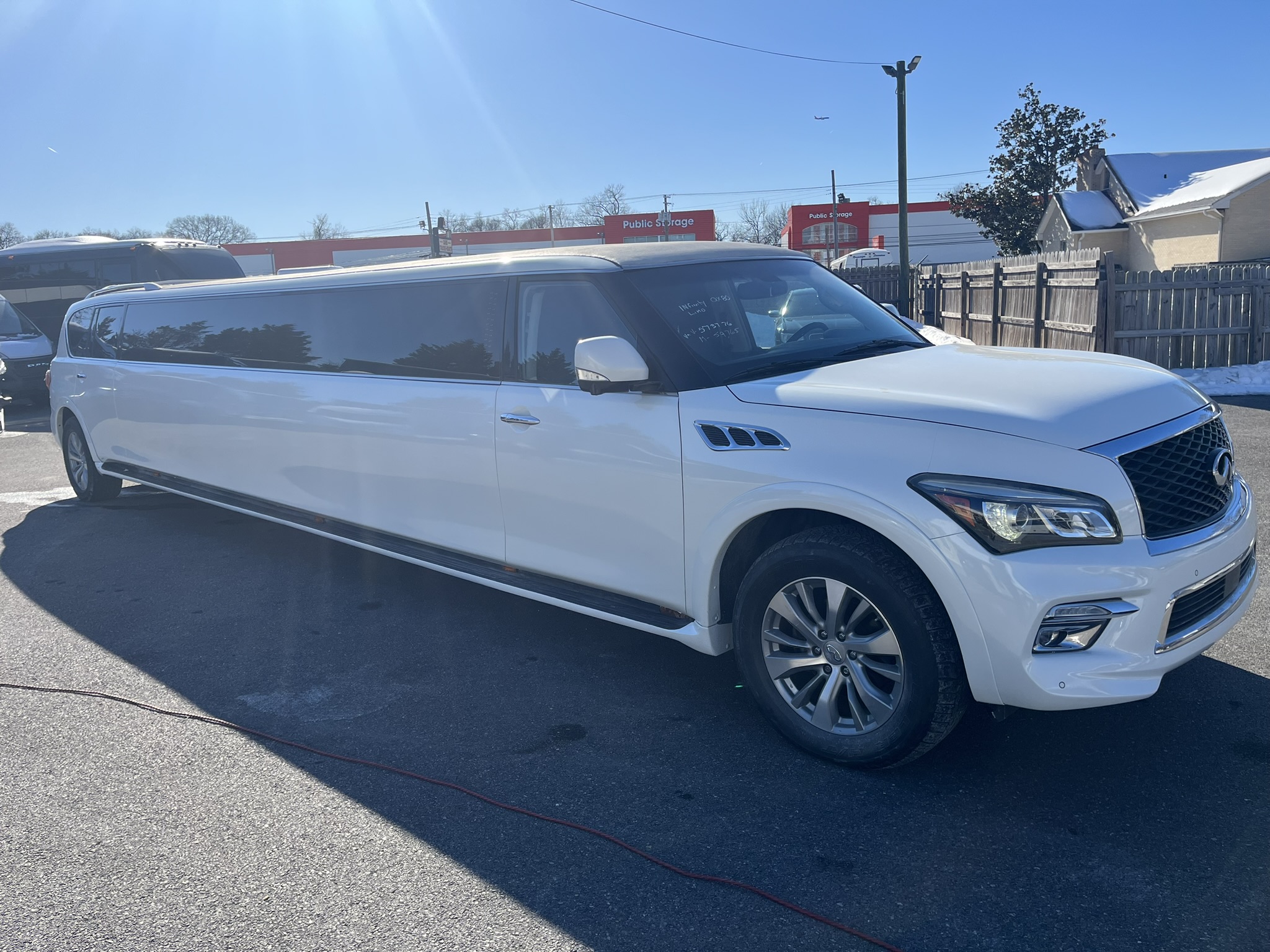 Limo Bus