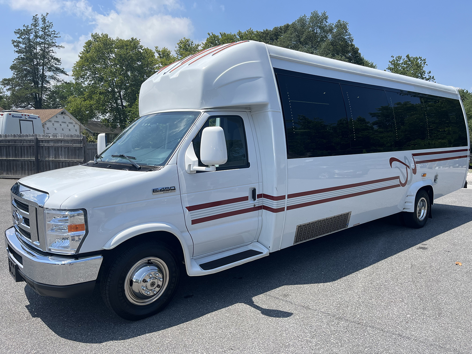 Why Shuttle Services are the Best Way to Travel to the Airport